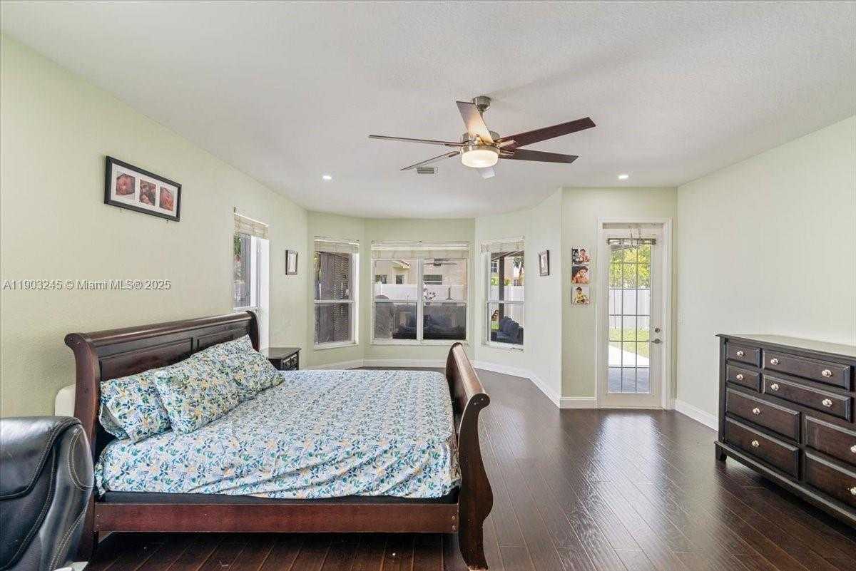 Small Image of 17956 SOUTH WEST 35TH DR, Miramar Number 23