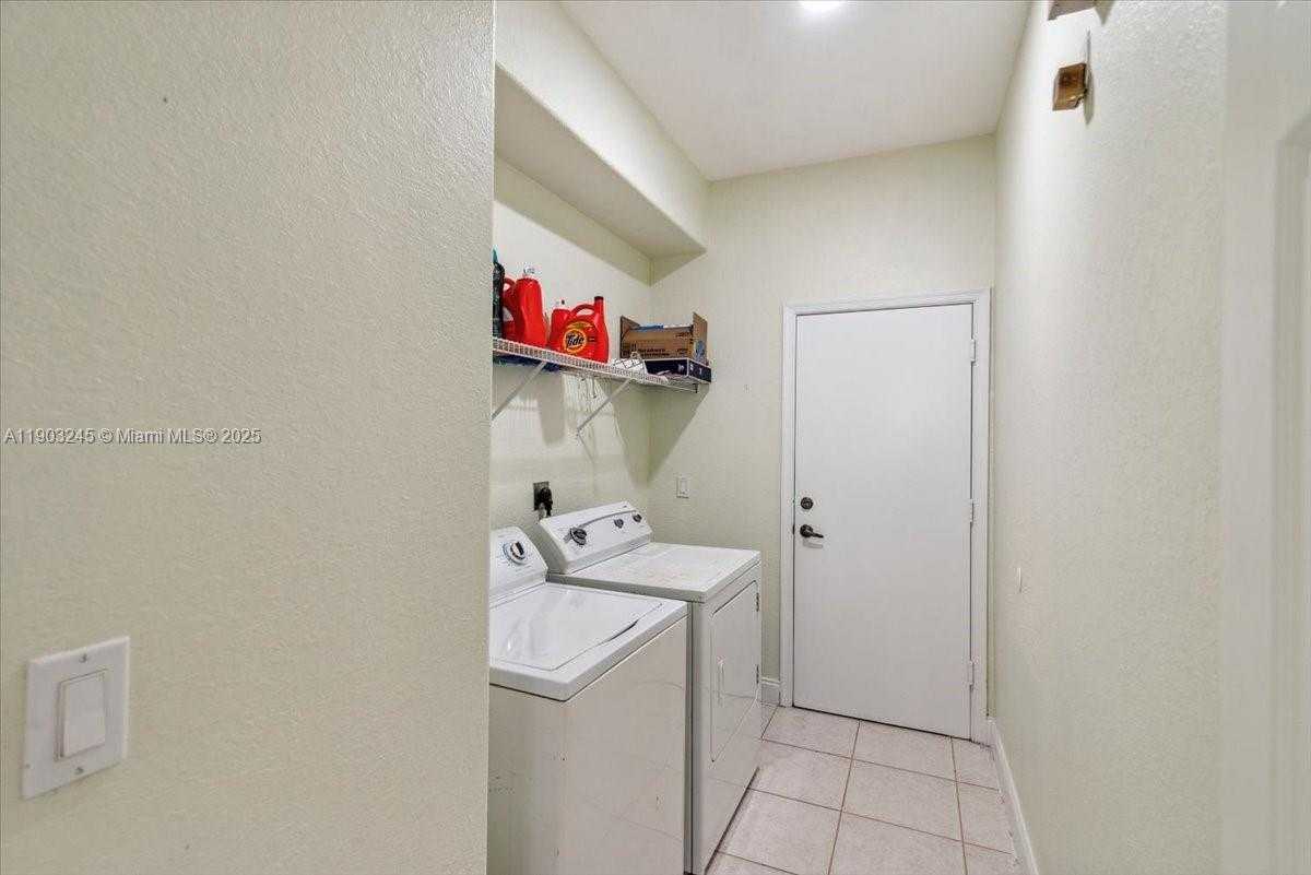 Small Image of 17956 SOUTH WEST 35TH DR, Miramar Number 45