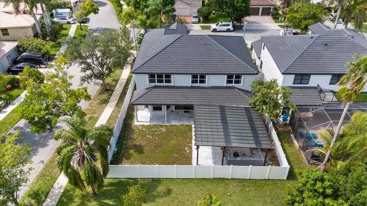 Small Image of 17956 SOUTH WEST 35TH DR, Miramar Number 50