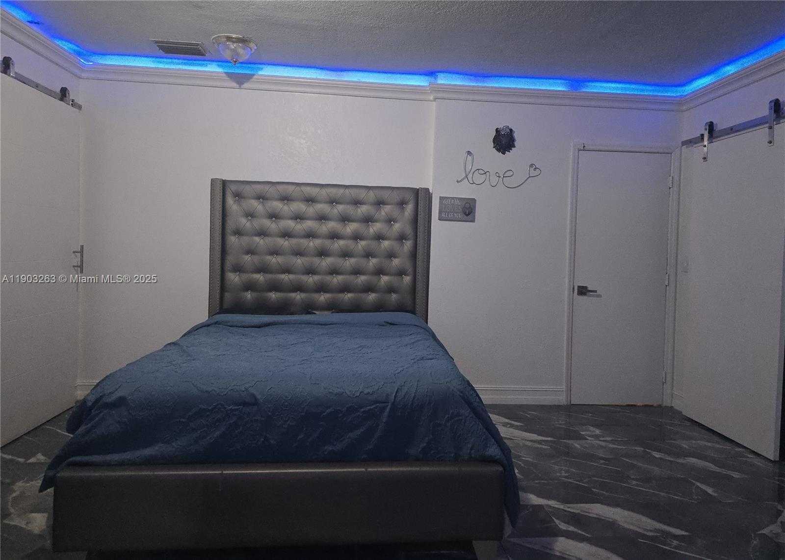 Small Image of 675 EAST 31ST ST, Hialeah Number 15