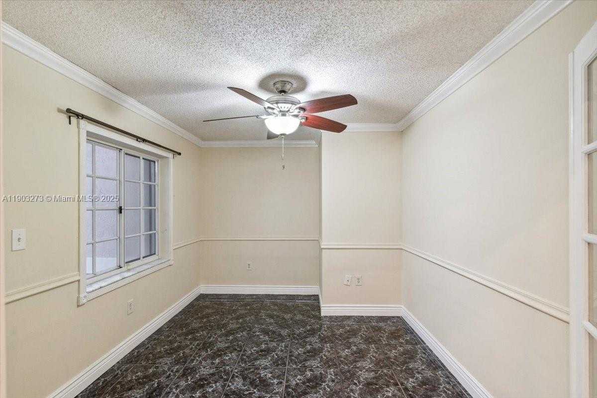 Small Image of 17610 SOUTH WEST 4TH CT, Pembroke Pines Number 11