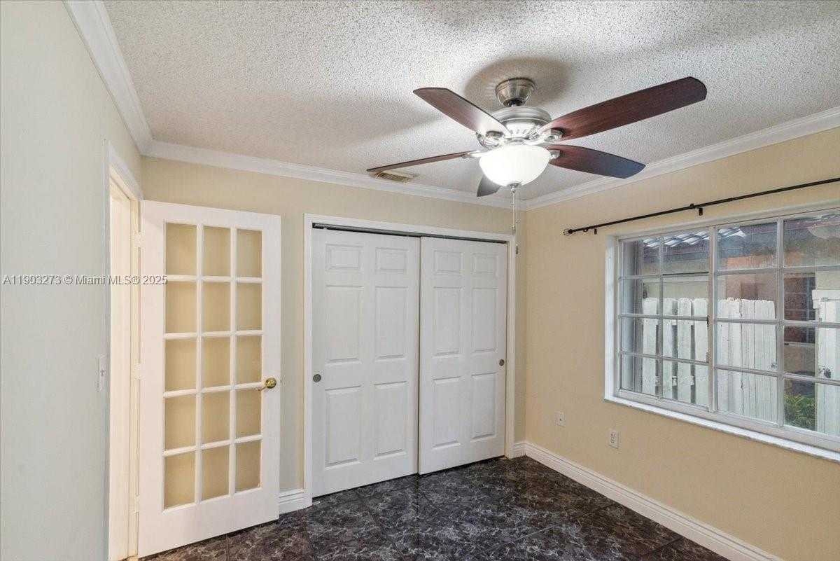 Small Image of 17610 SOUTH WEST 4TH CT, Pembroke Pines Number 30