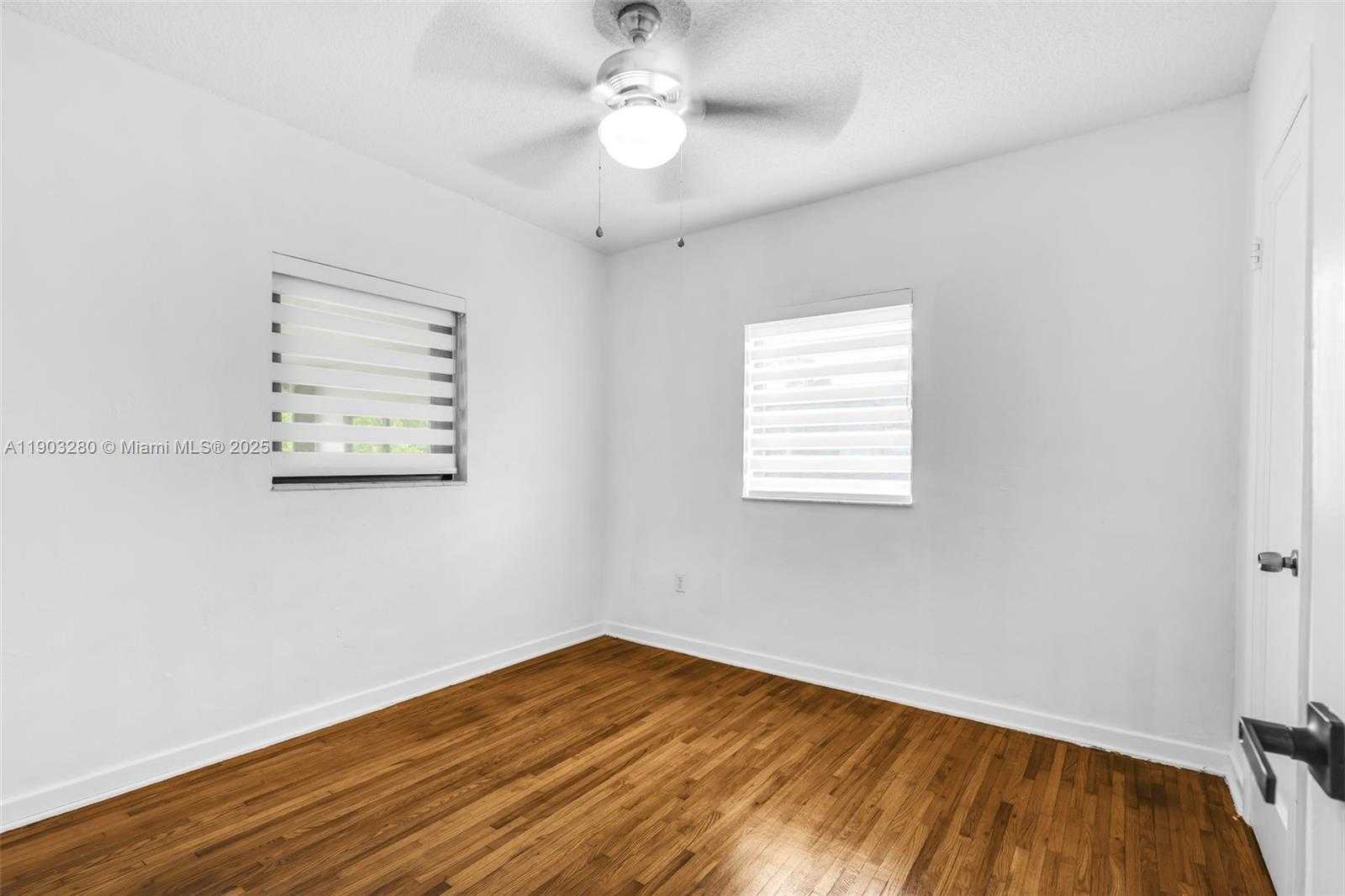 Small Image of 175 WEST 56TH ST, Hialeah Number 13