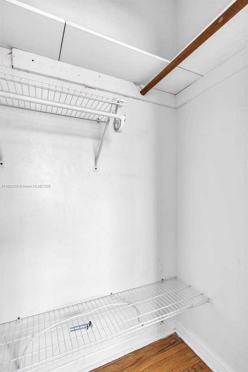 Small Image of 175 WEST 56TH ST, Hialeah Number 19