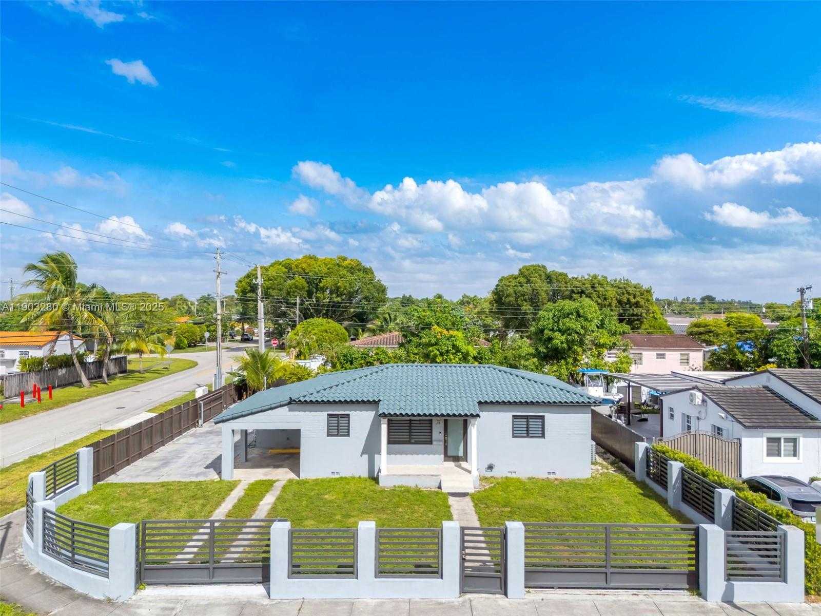 Small Image of 175 WEST 56TH ST, Hialeah Number 33