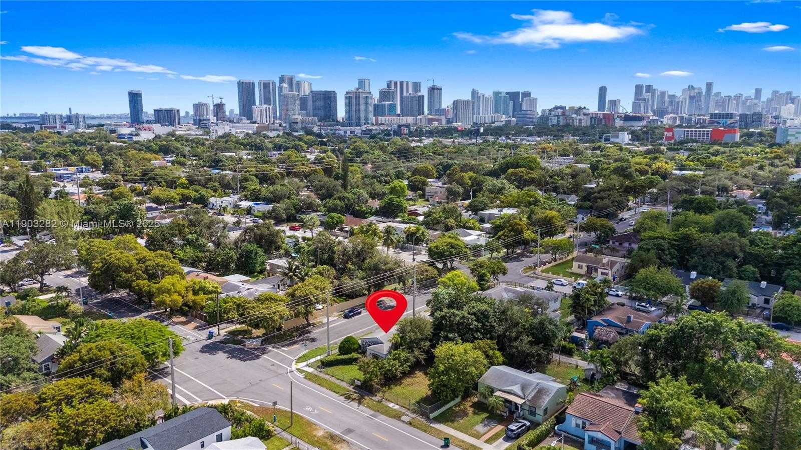 Imagen de Pequeño Objeto