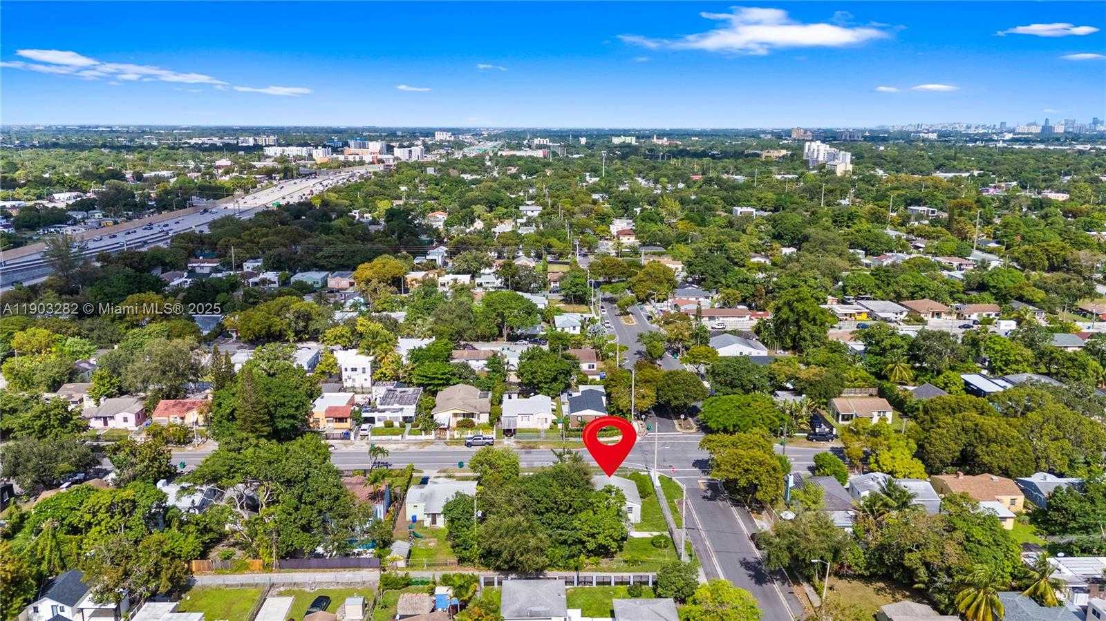 Imagen de Pequeño Objeto