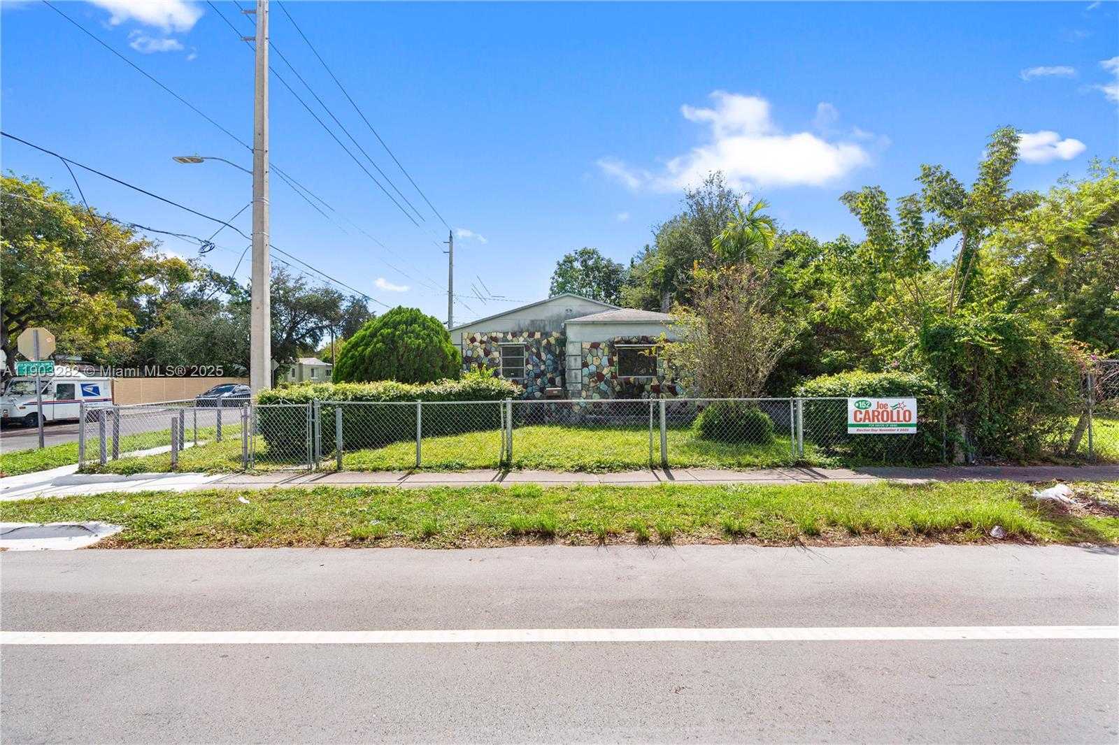 Imagen de Pequeño Objeto