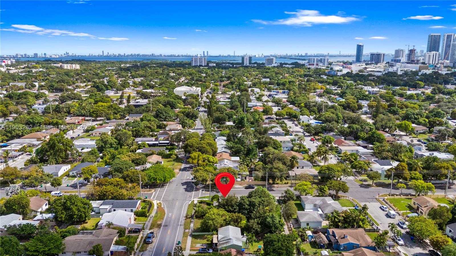 Imagen de Pequeño Objeto