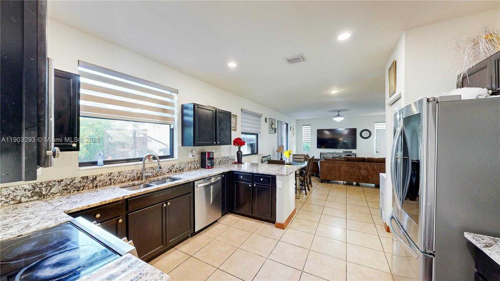 Small Image of 174 SOUTH EAST 35TH AVE, Homestead Number 12