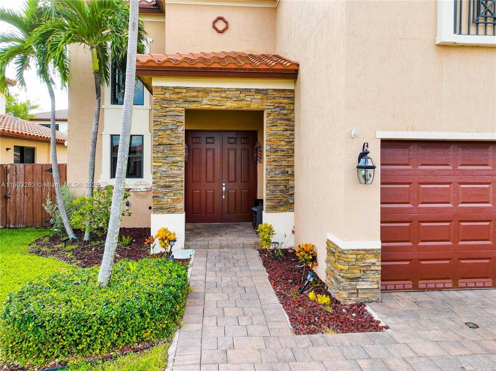 Small Image of 174 SOUTH EAST 35TH AVE, Homestead Number 3