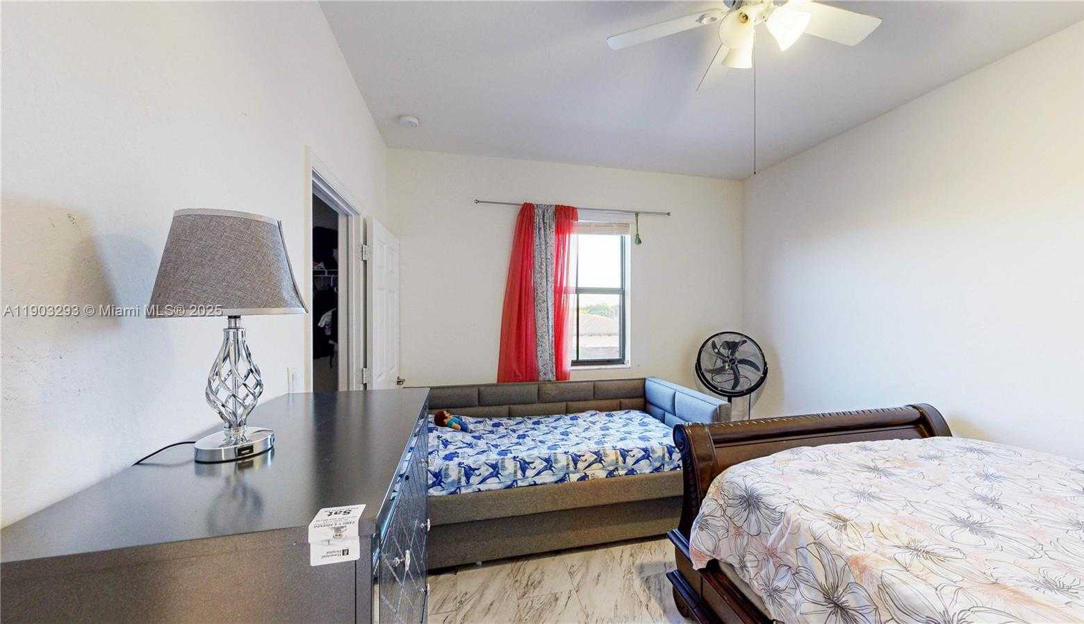 Small Image of 174 SOUTH EAST 35TH AVE, Homestead Number 41