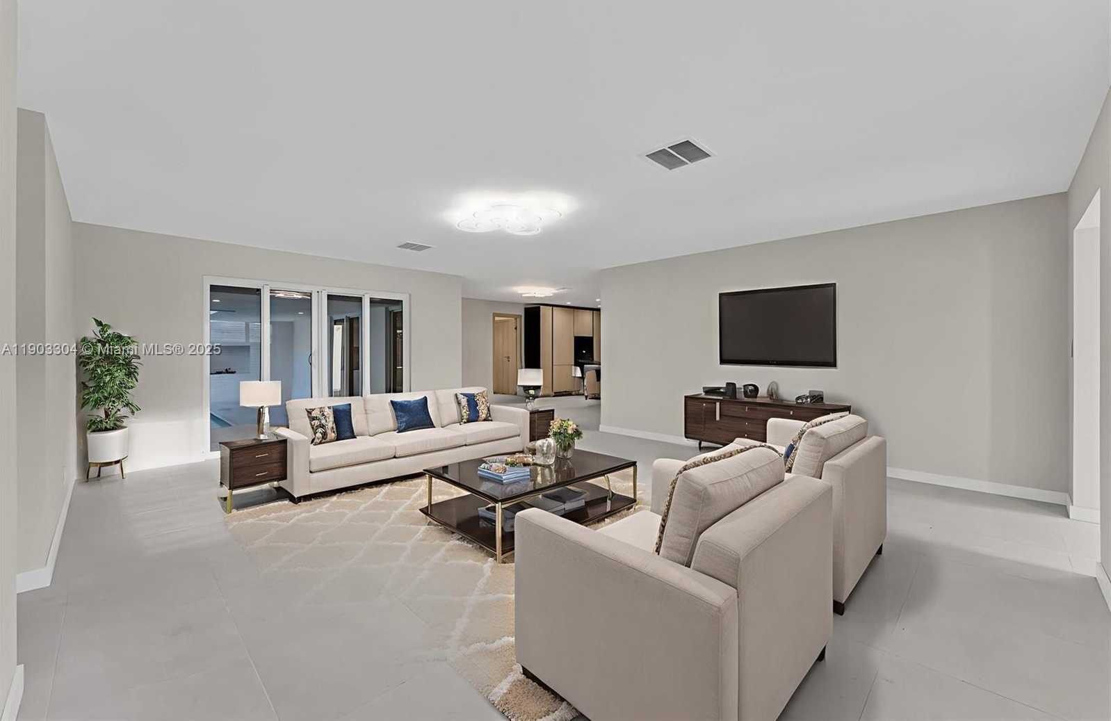 Imagen de Pequeño Objeto