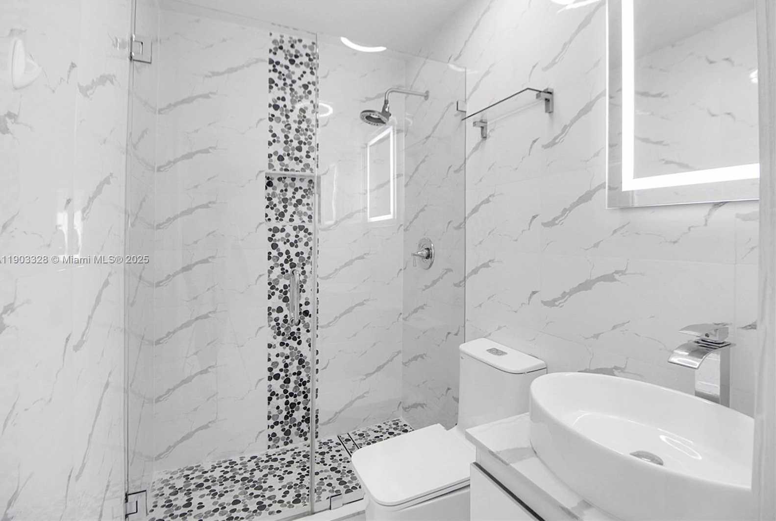 Small Image of 365 SOUTH WEST 17TH AVE, Homestead Number 13