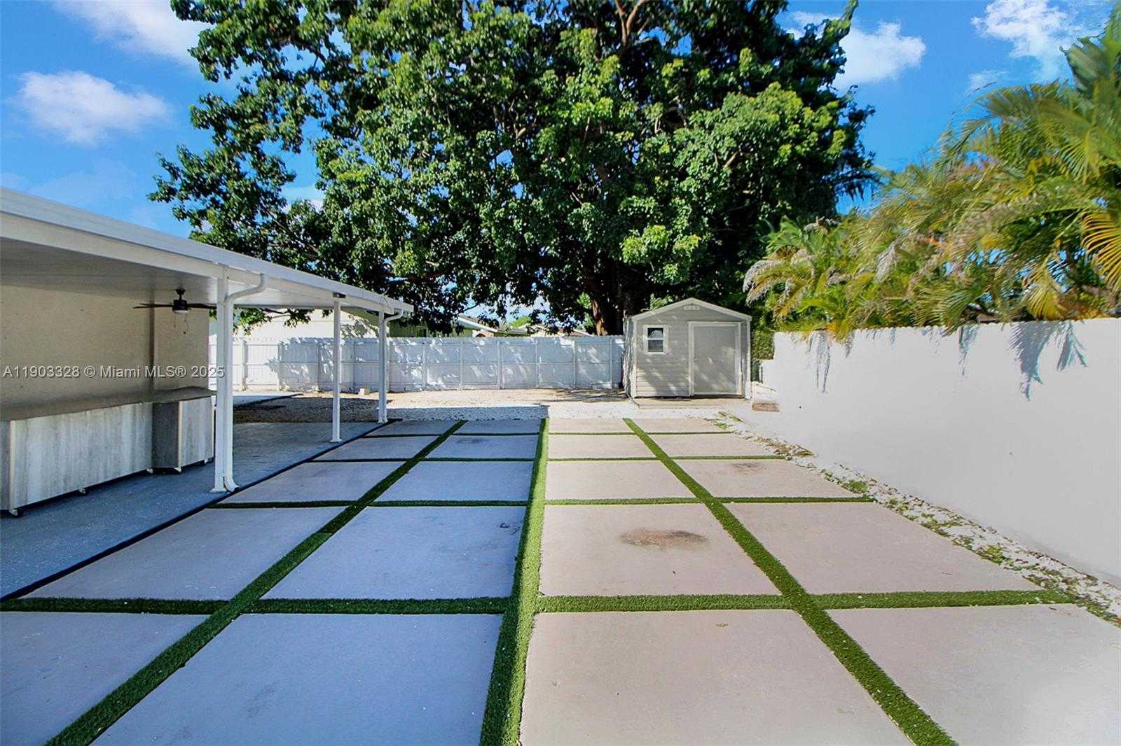 Small Image of 365 SOUTH WEST 17TH AVE, Homestead Number 21