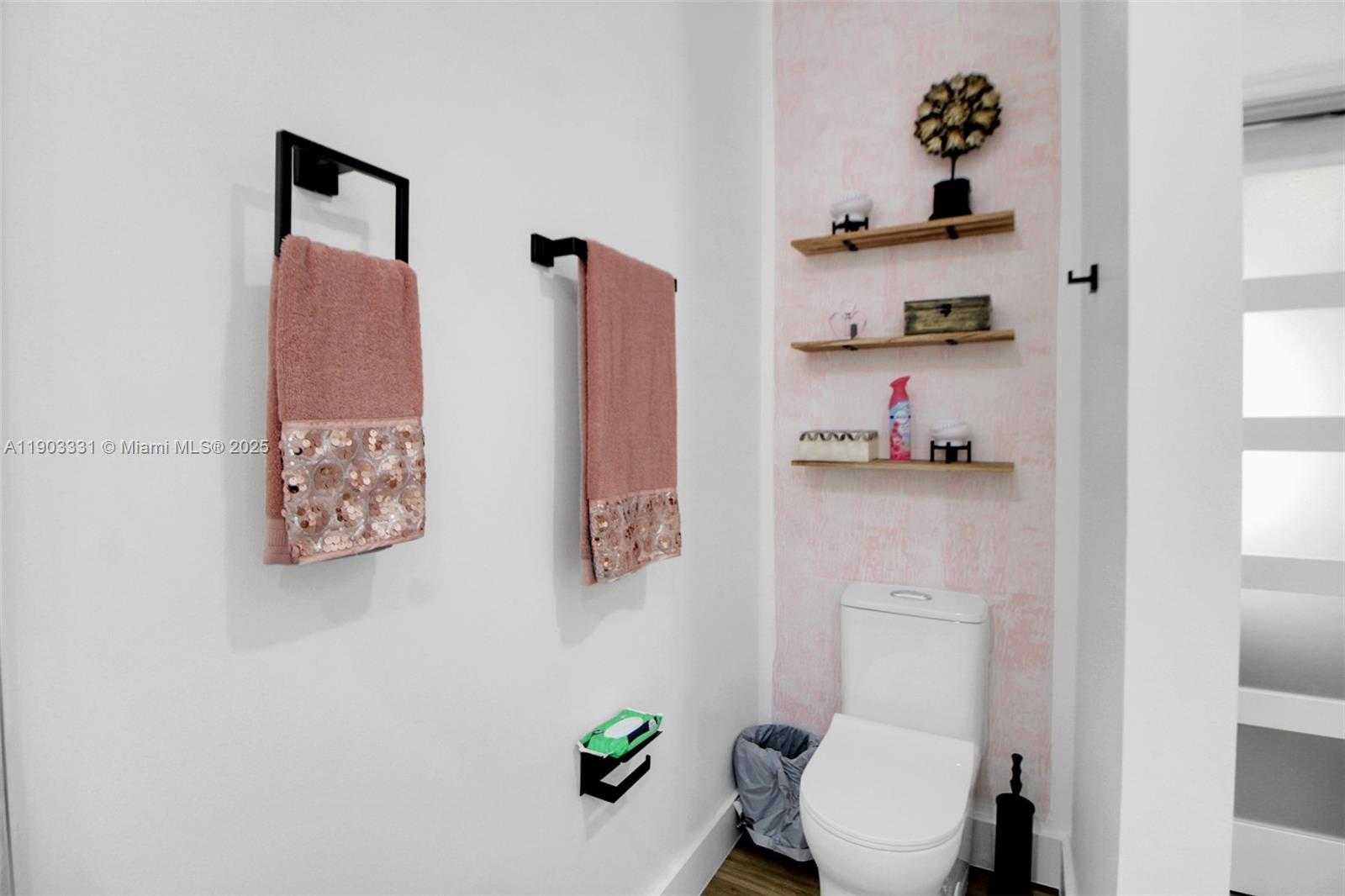 Small Image of 2953 SOUTH WEST 138TH AVE, Miramar Number 16