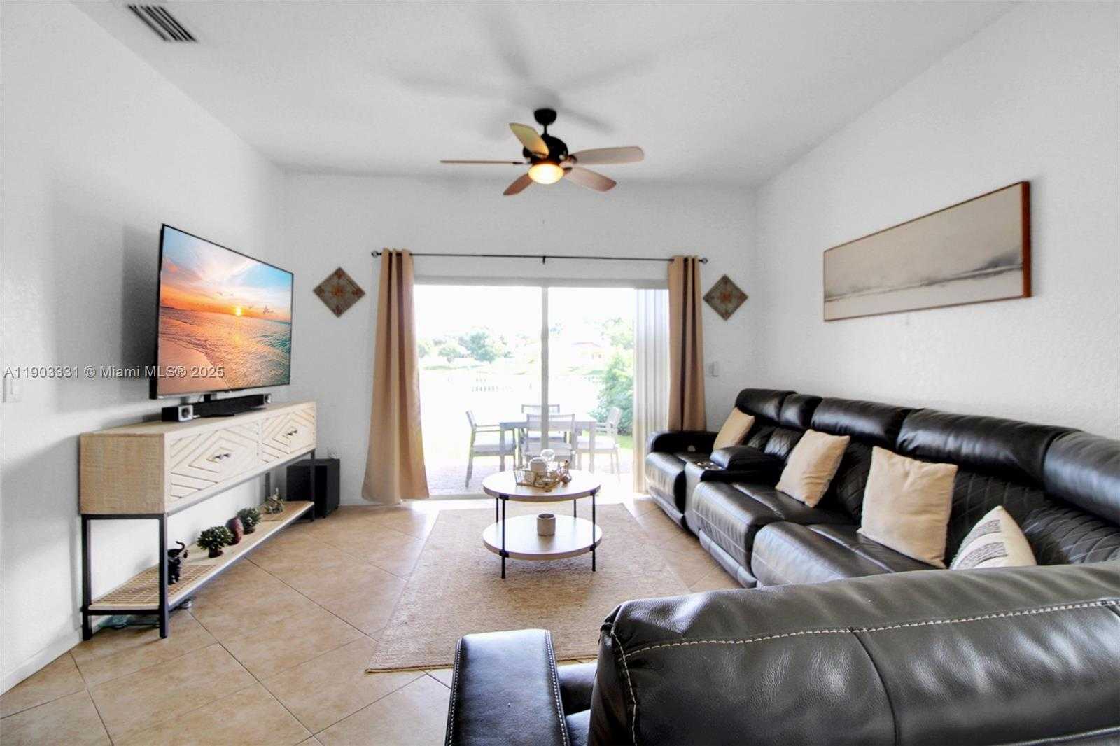 Small Image of 2953 SOUTH WEST 138TH AVE, Miramar Number 9