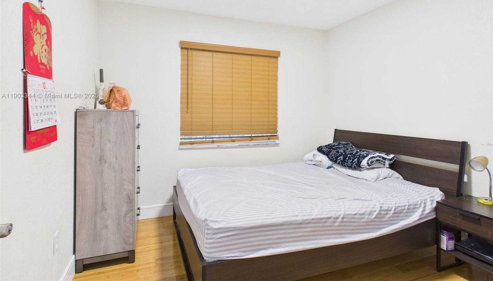 Small Image of 301 NORTH WEST 83RD WAY, Pembroke Pines Number 16