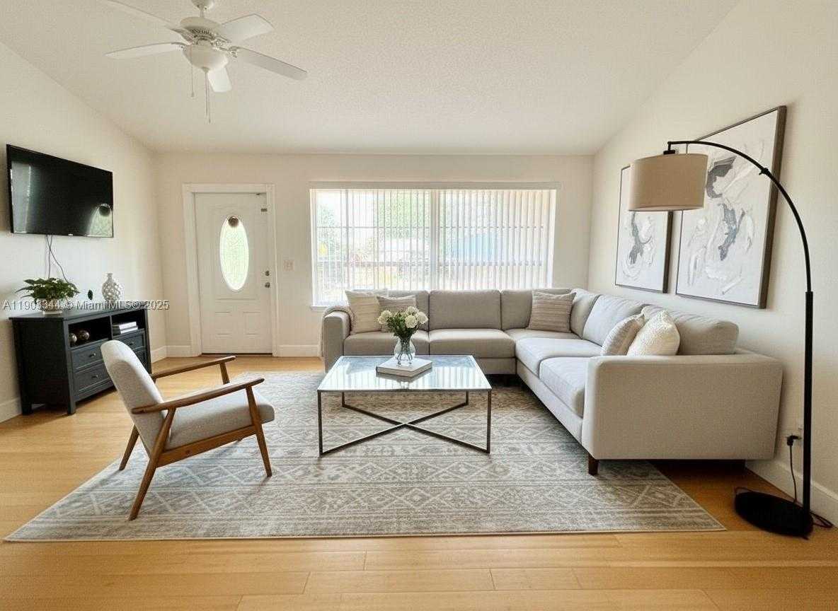 Small Image of 301 NORTH WEST 83RD WAY, Pembroke Pines Number 6