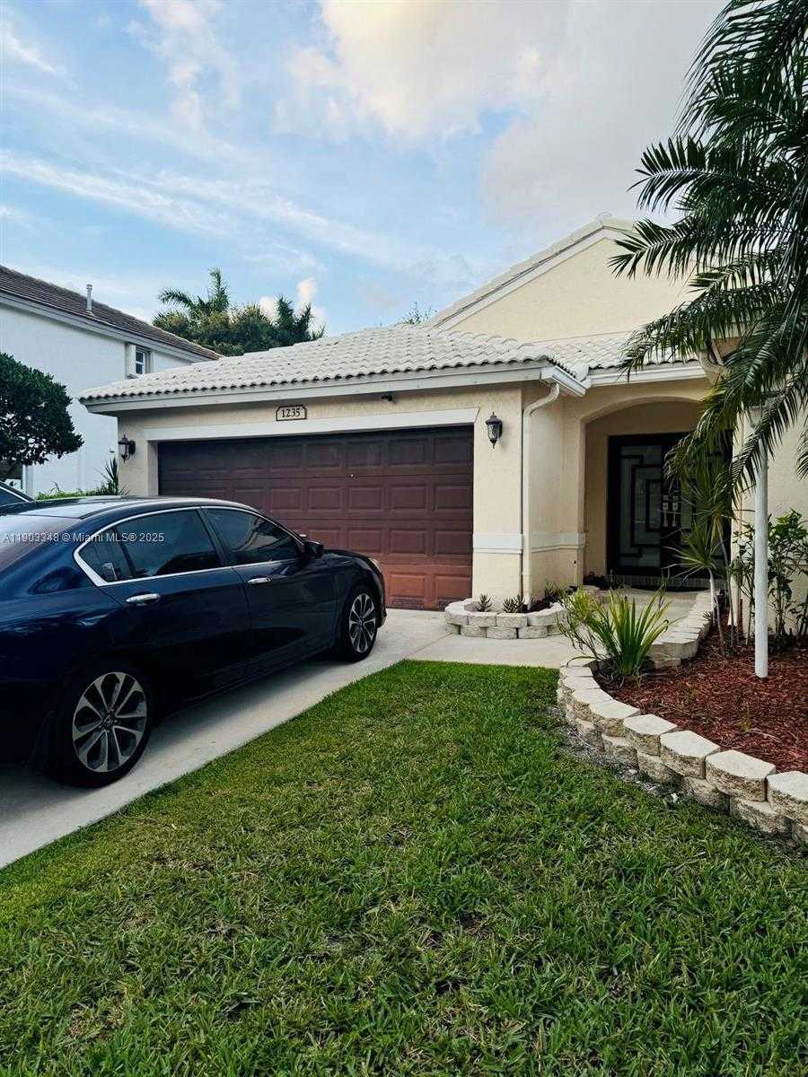 Small Image of 1235 NORTH WEST 144TH AVE, Pembroke Pines Number 12