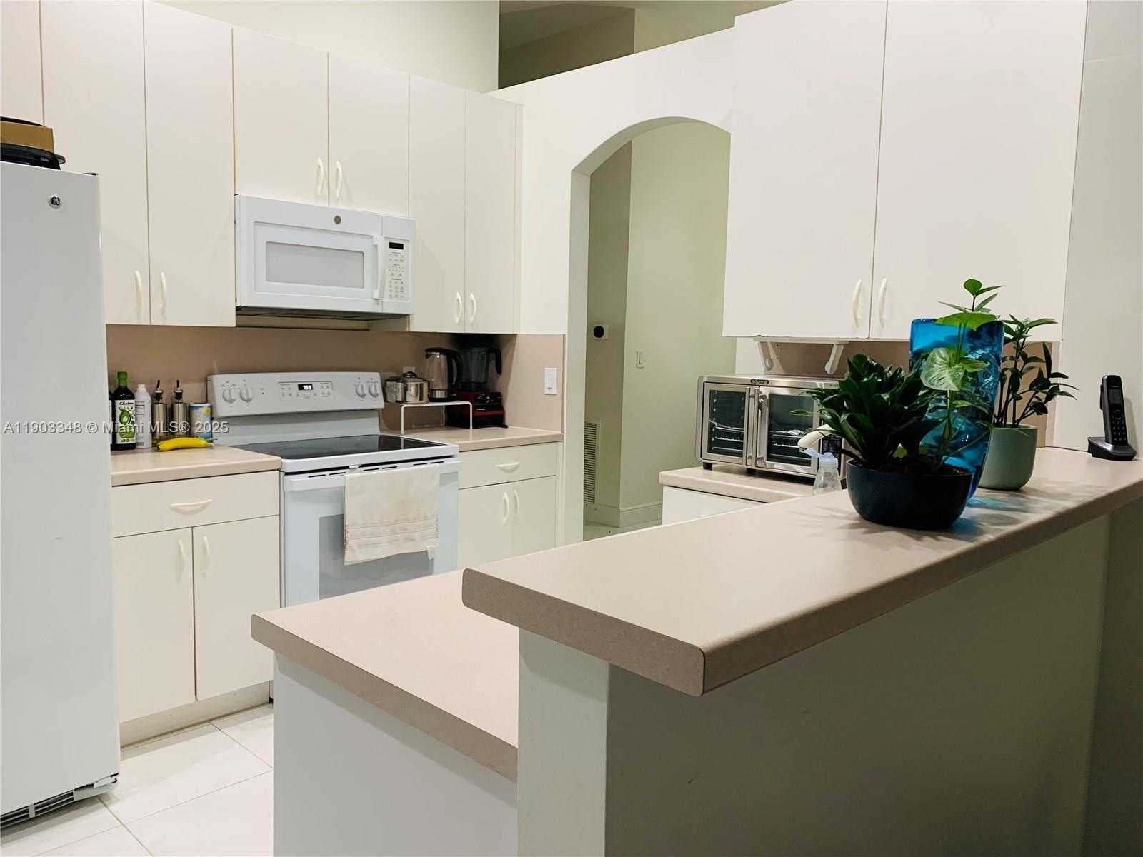 Small Image of 1235 NORTH WEST 144TH AVE, Pembroke Pines Number 17