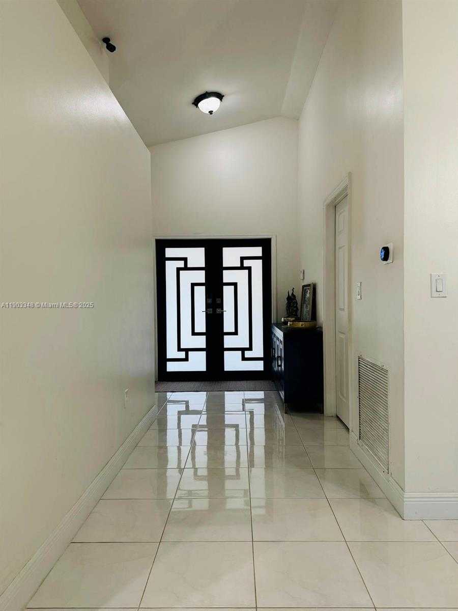 Small Image of 1235 NORTH WEST 144TH AVE, Pembroke Pines Number 3