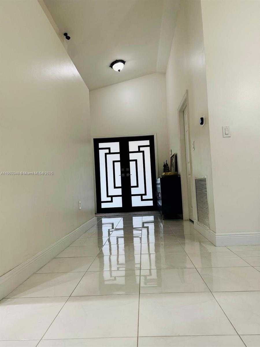 Small Image of 1235 NORTH WEST 144TH AVE, Pembroke Pines Number 4