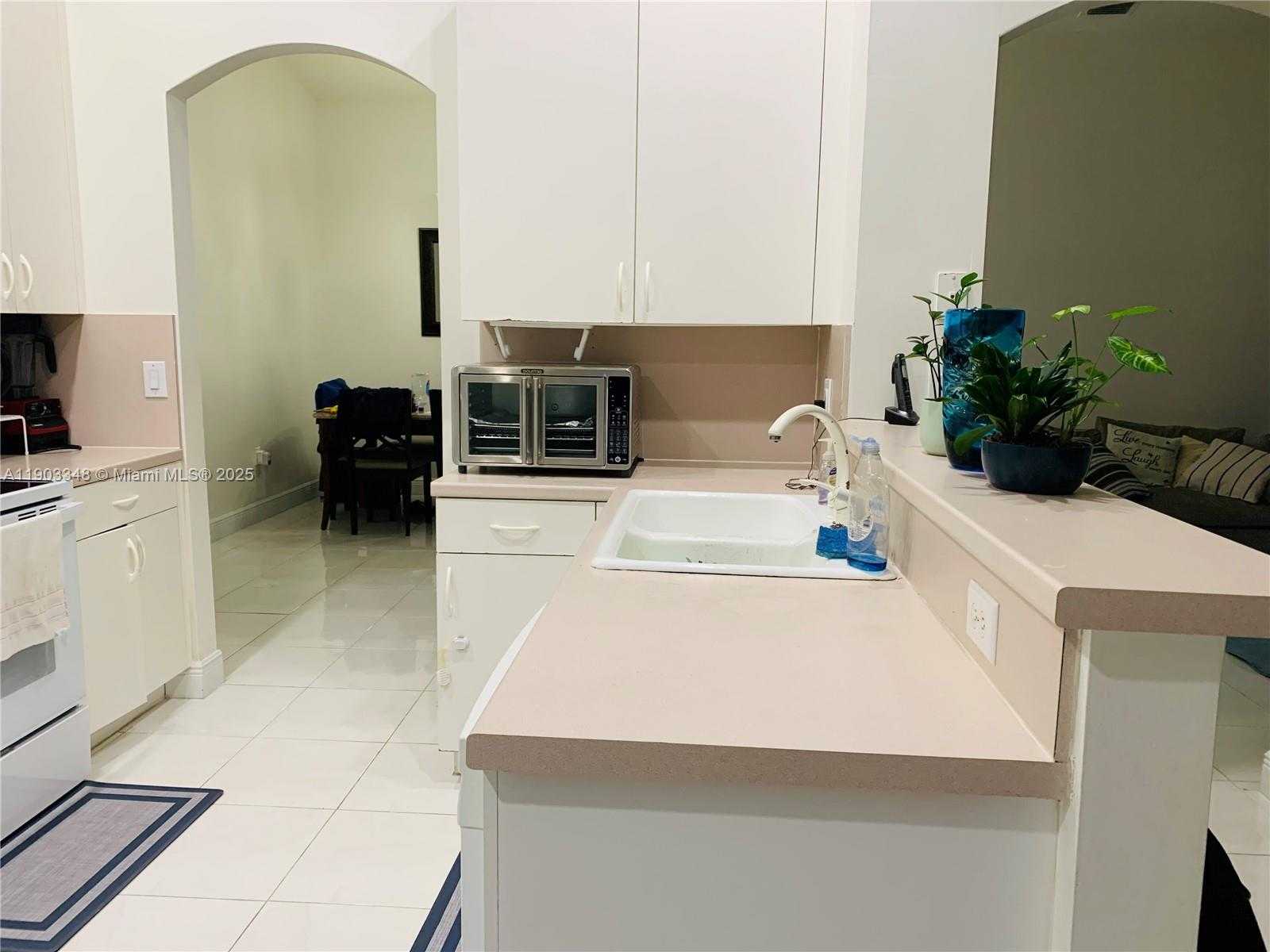 Small Image of 1235 NORTH WEST 144TH AVE, Pembroke Pines Number 6