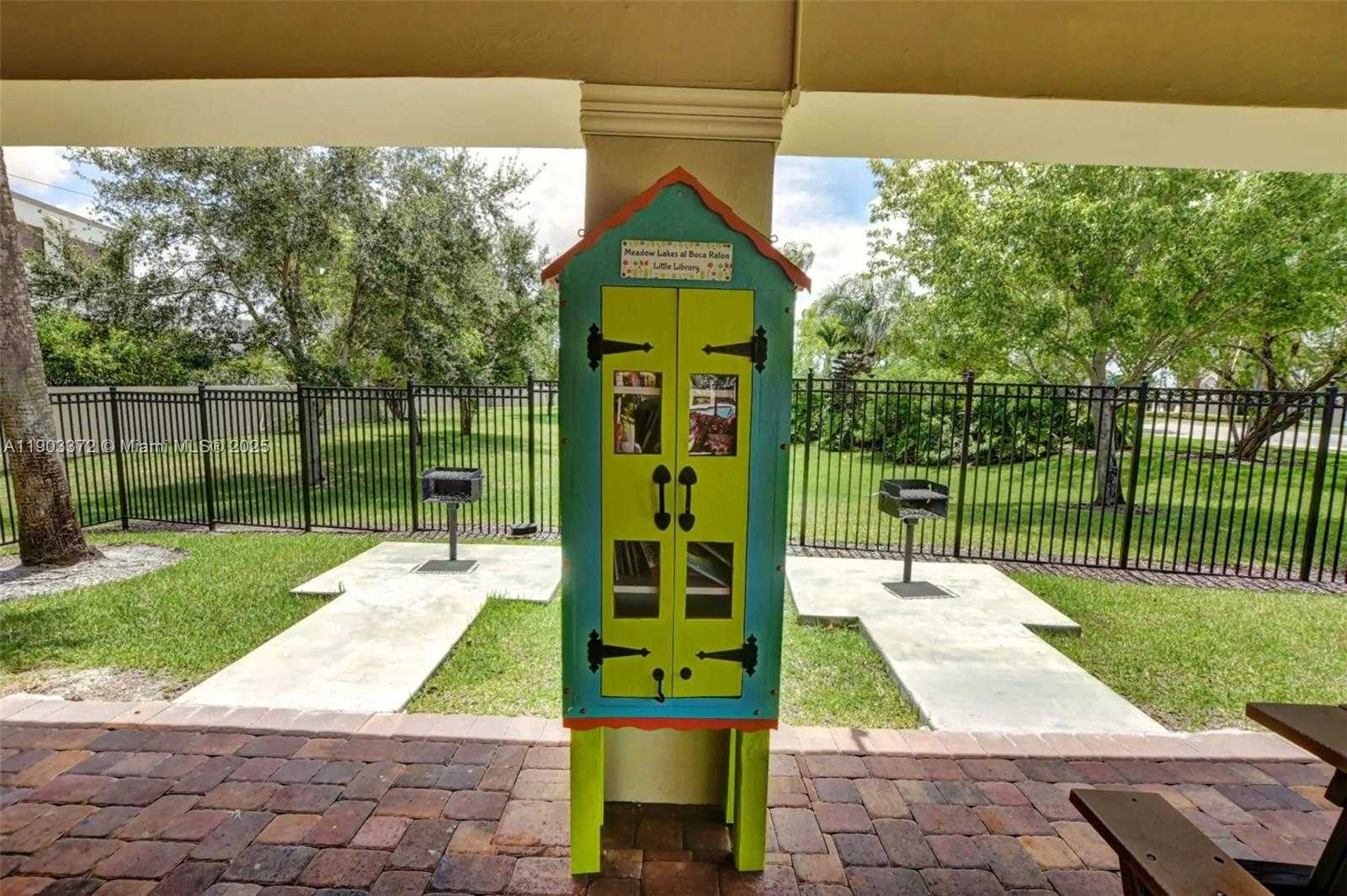 Small Image of 10337 COVENTRY CT, Boca Raton Number 40