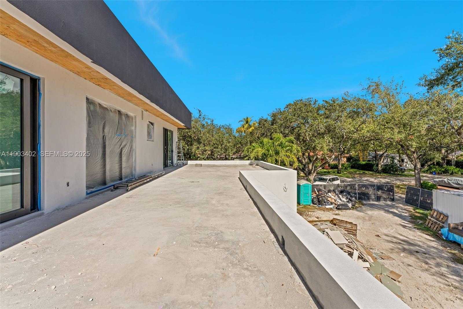 Small Image of 9833 NORTH MIAMI AVE, Miami Shores Number 14