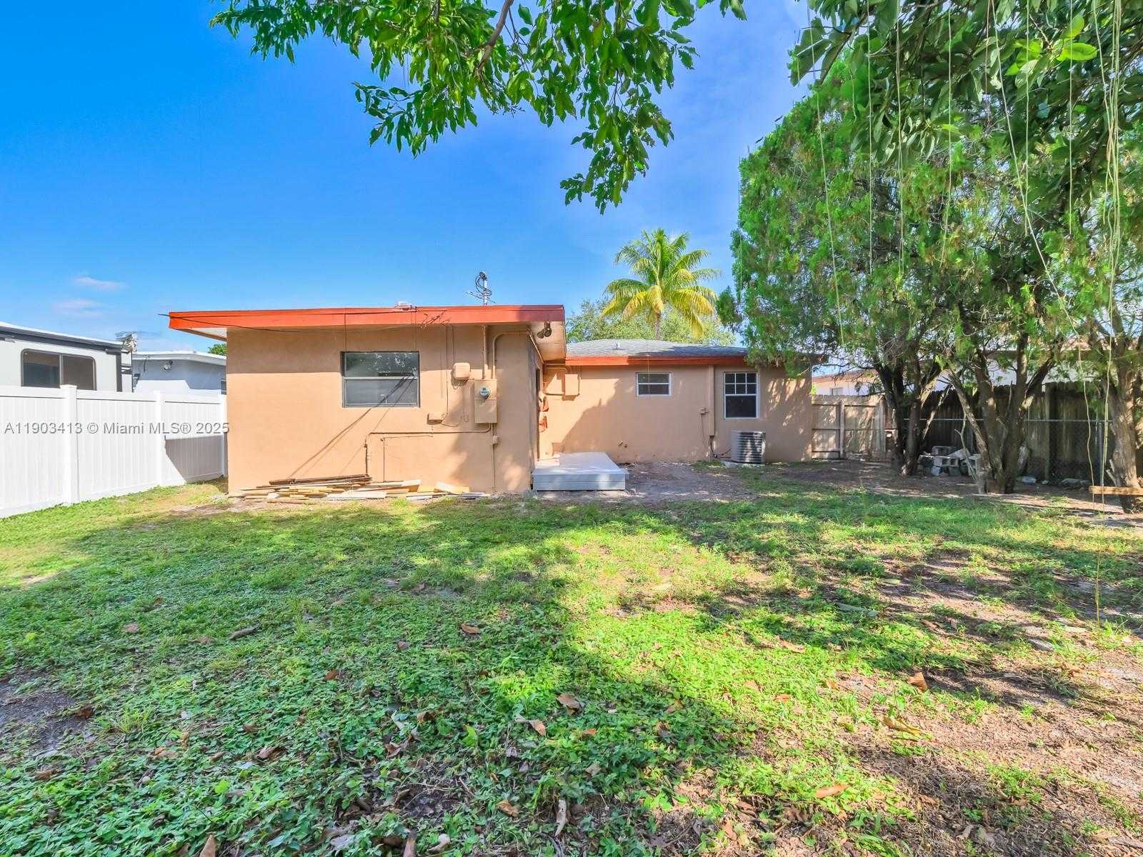 Small Image of 6238 SOUTH WEST 24TH ST, Miramar Number 24