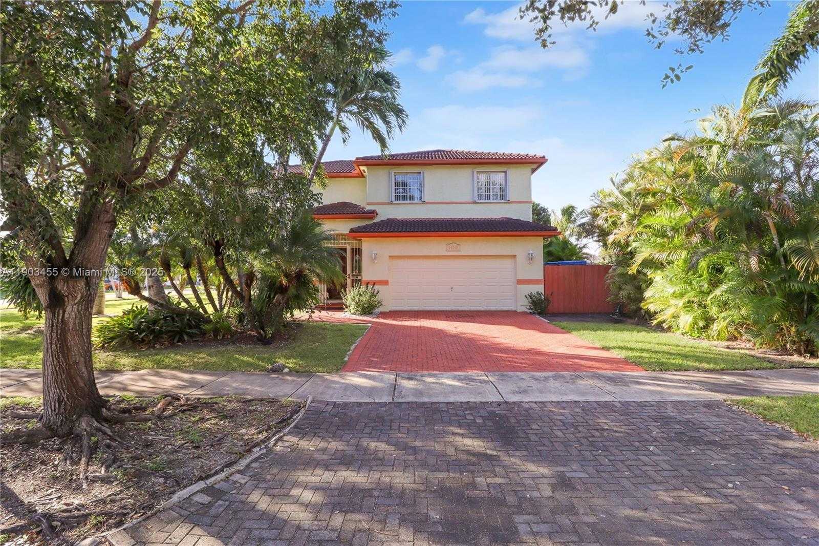 Small Image of 14240 SOUTH WEST 291ST LN, Homestead Number 36