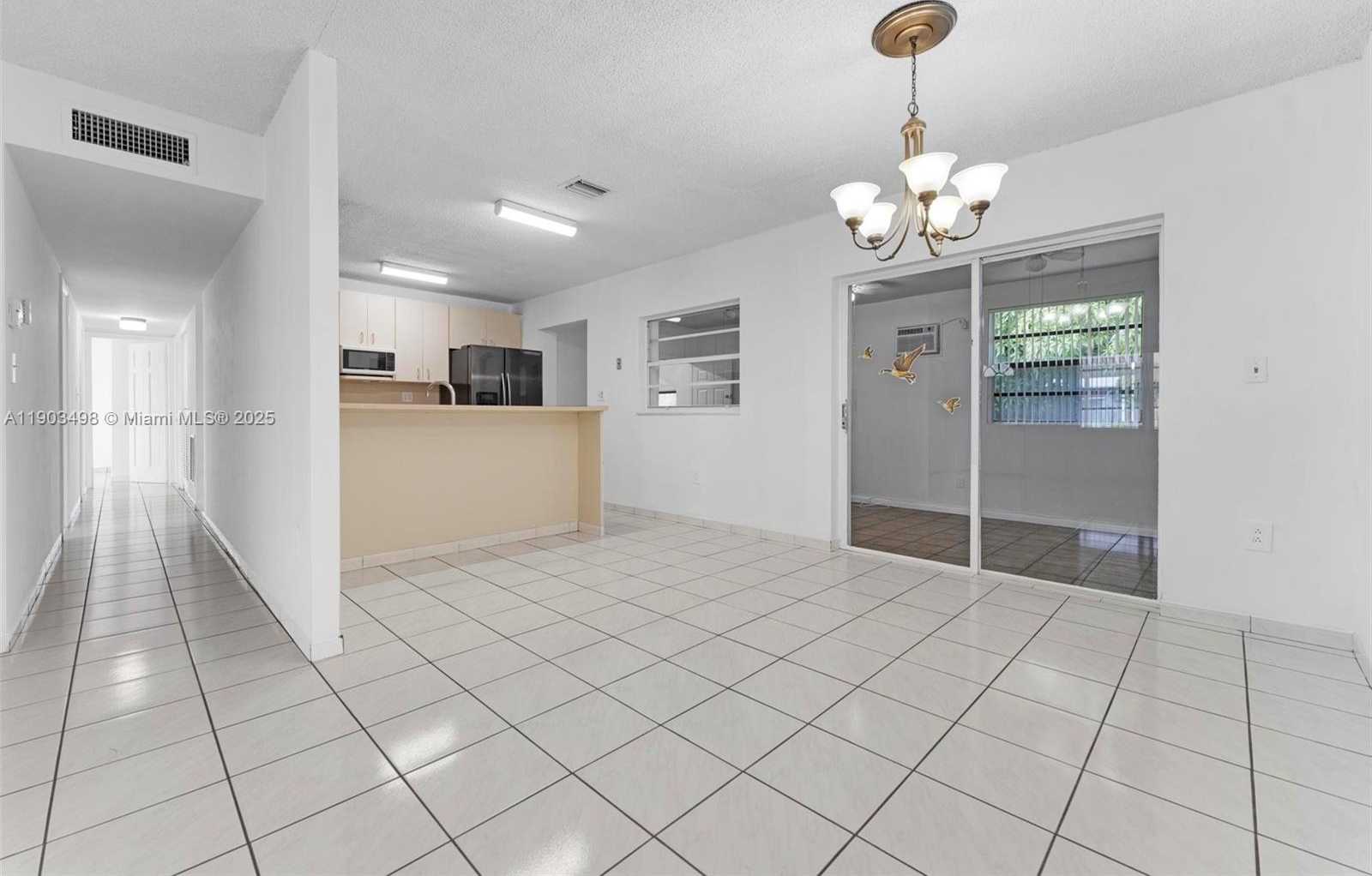 Small Image of 19700 NORTH WEST 48TH AVE, Miami Gardens Number 20