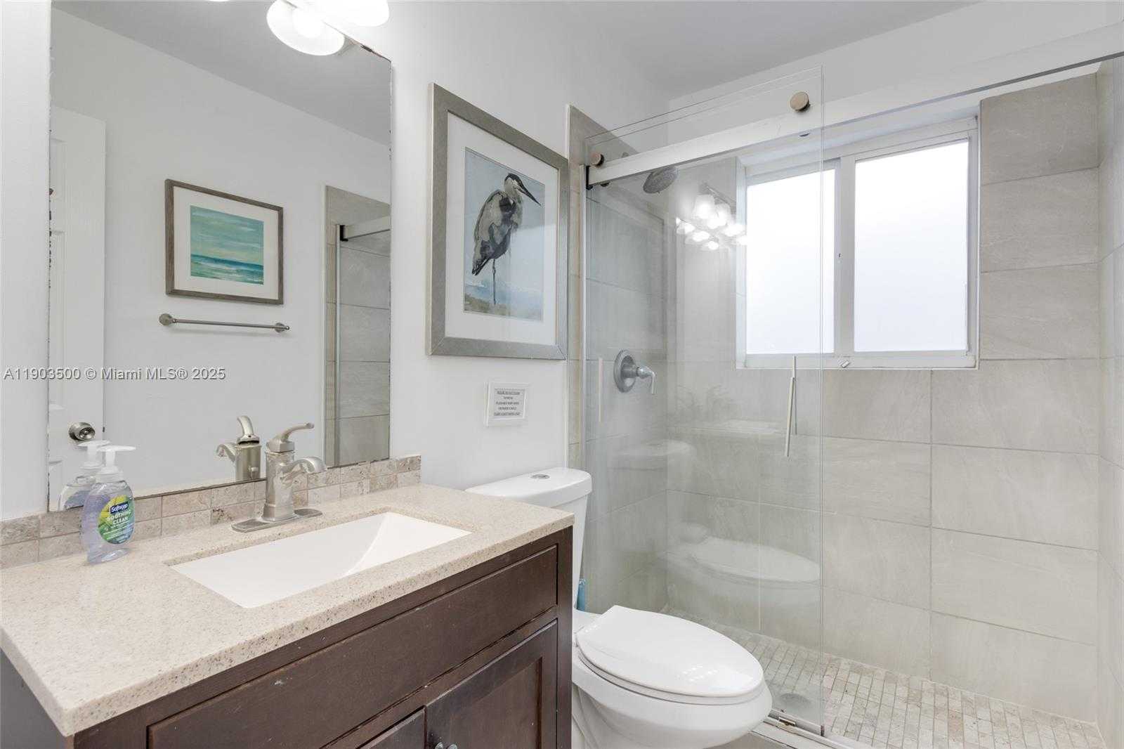 Small Image of 906 NORTH 13TH AVE, Hollywood Number 16