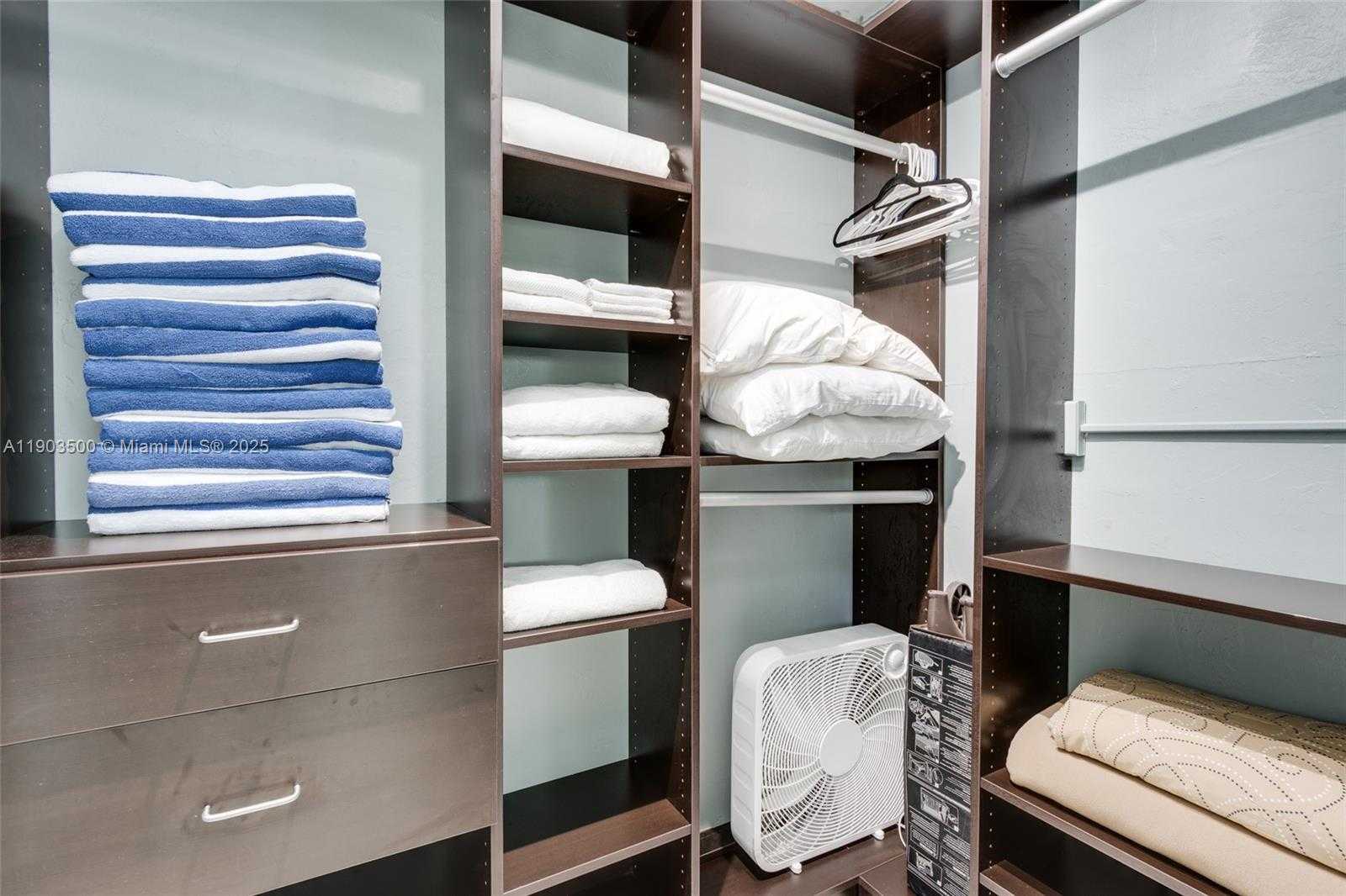 Small Image of 906 NORTH 13TH AVE, Hollywood Number 22