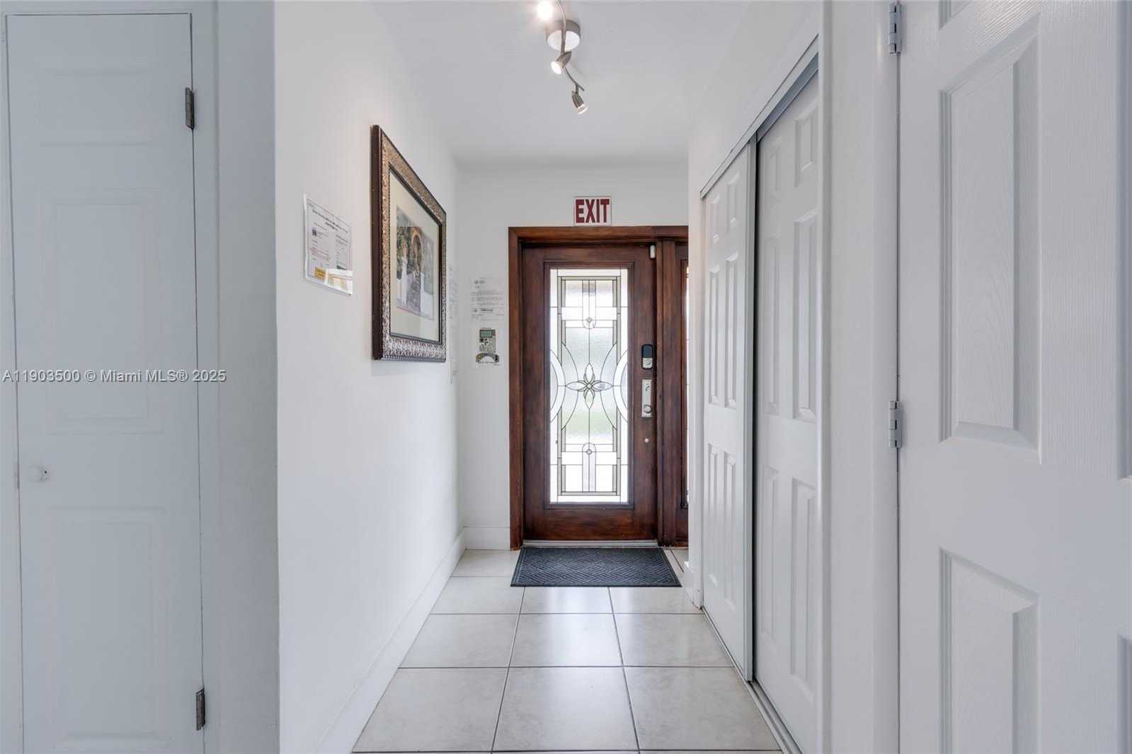 Small Image of 906 NORTH 13TH AVE, Hollywood Number 4