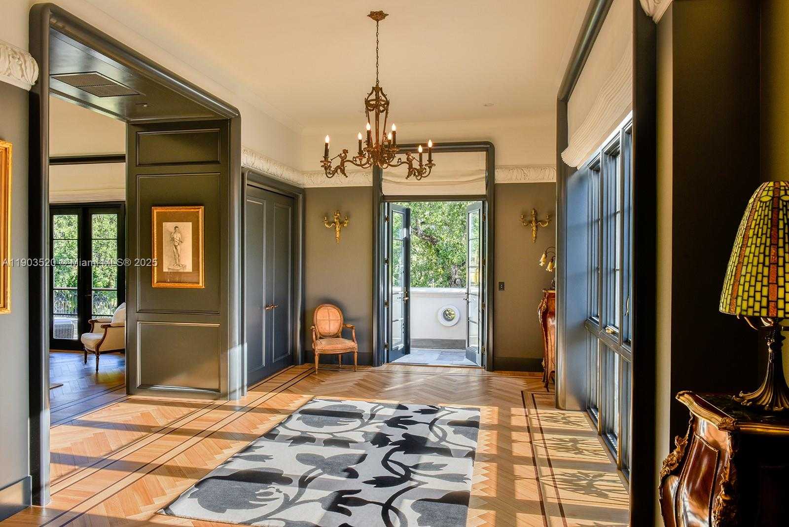 Small Image of 5771 SOUTH WEST 94TH ST, Pinecrest Number 12