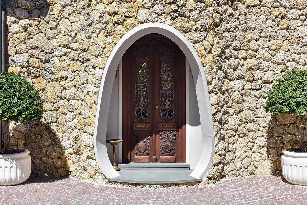 Small Image of 5771 SOUTH WEST 94TH ST, Pinecrest Number 25