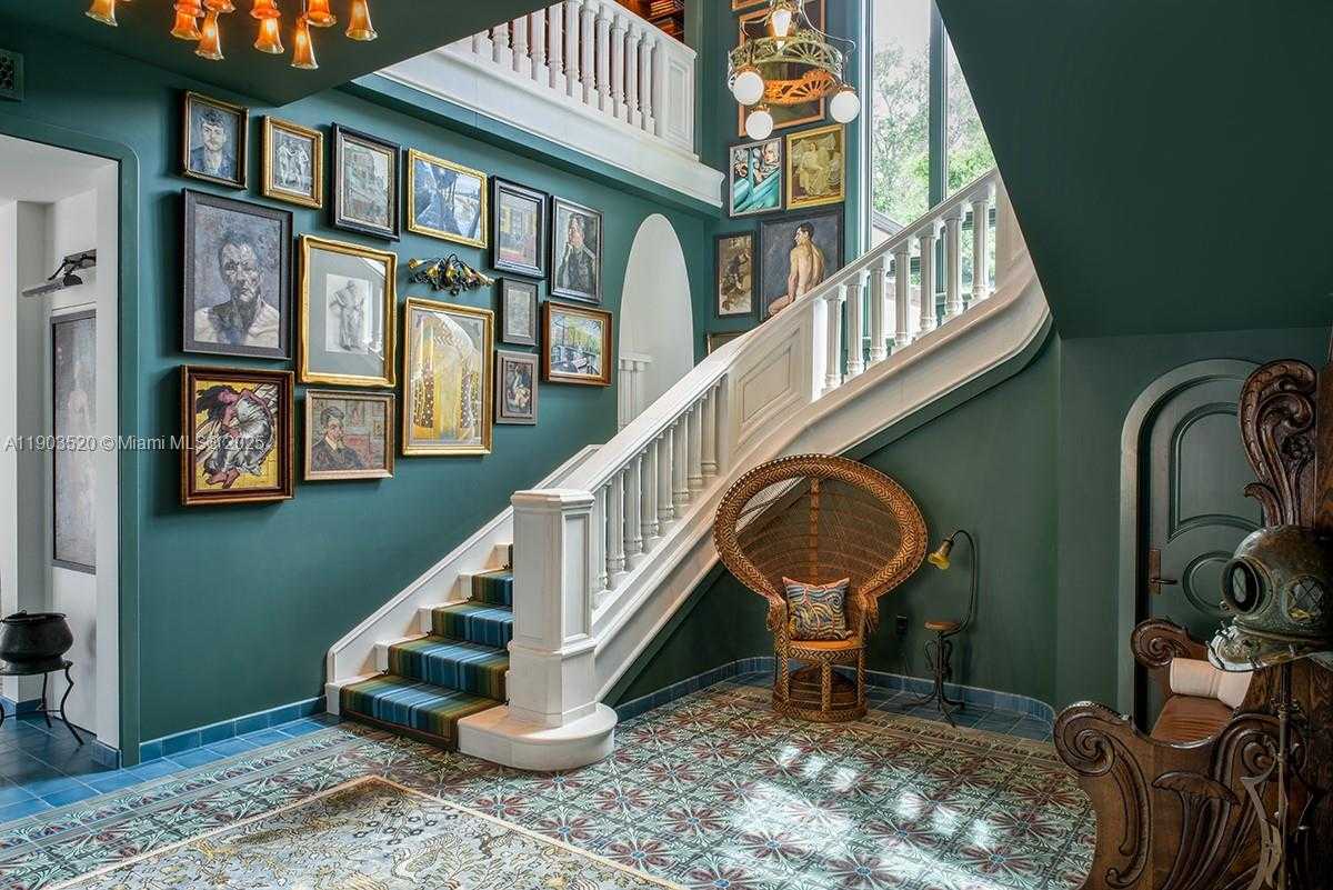 Small Image of 5771 SOUTH WEST 94TH ST, Pinecrest Number 29