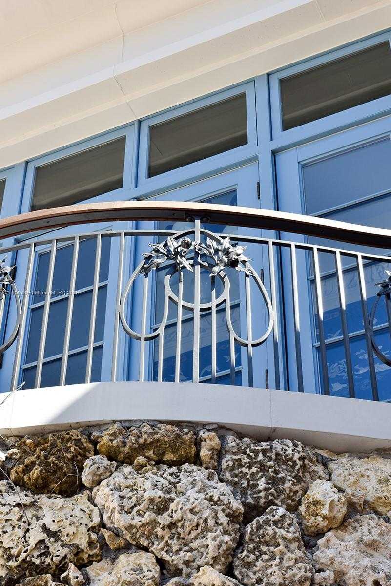 Small Image of 5771 SOUTH WEST 94TH ST, Pinecrest Number 42