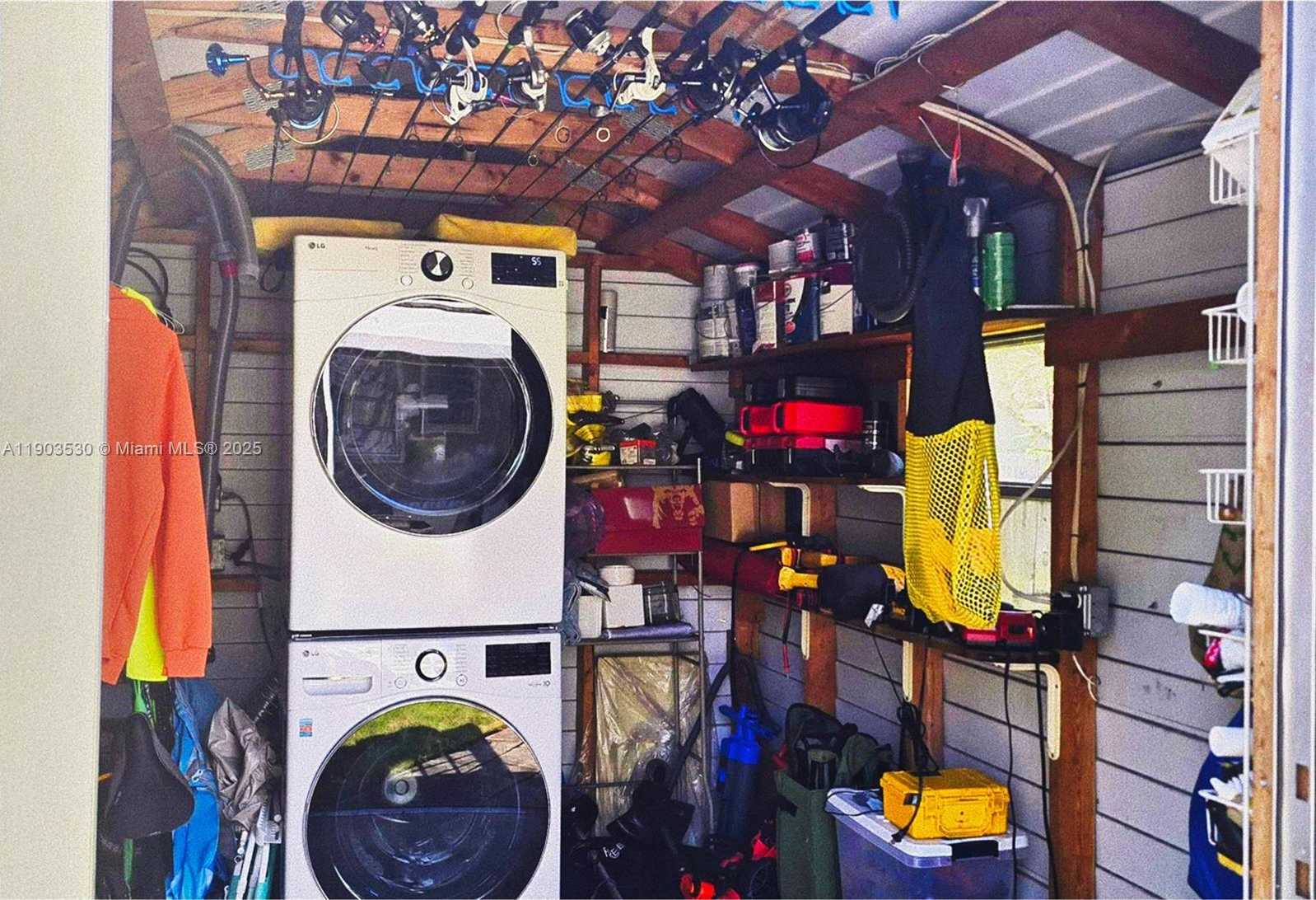 Small Image of 52 FLAGLER DR, Miami Springs Number 17