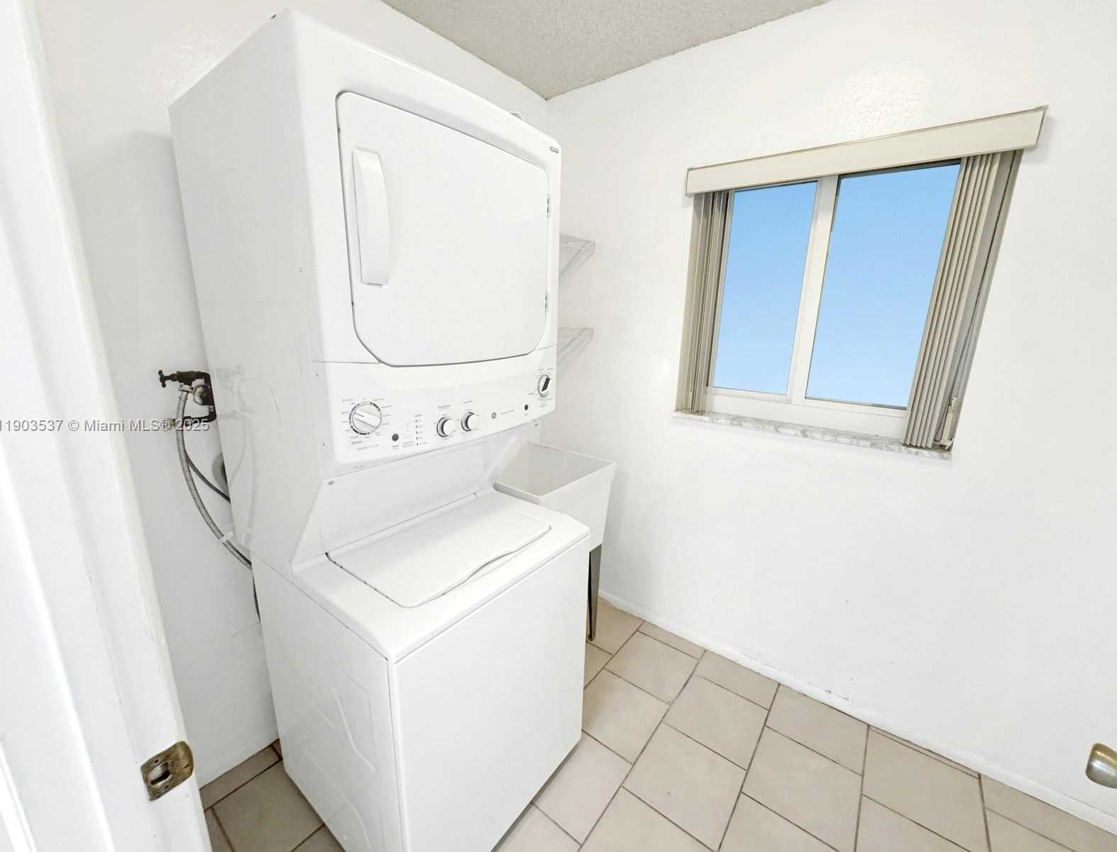 Small Image of 8203 NORTH WEST 104TH AVE, Tamarac Number 23