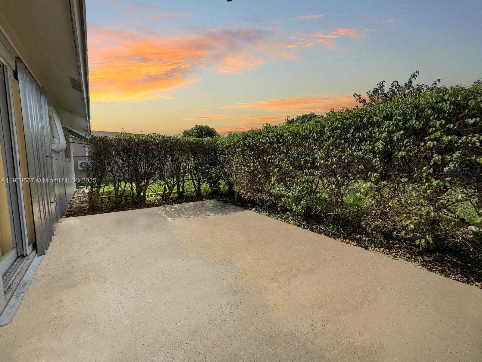 Small Image of 8203 NORTH WEST 104TH AVE, Tamarac Number 27