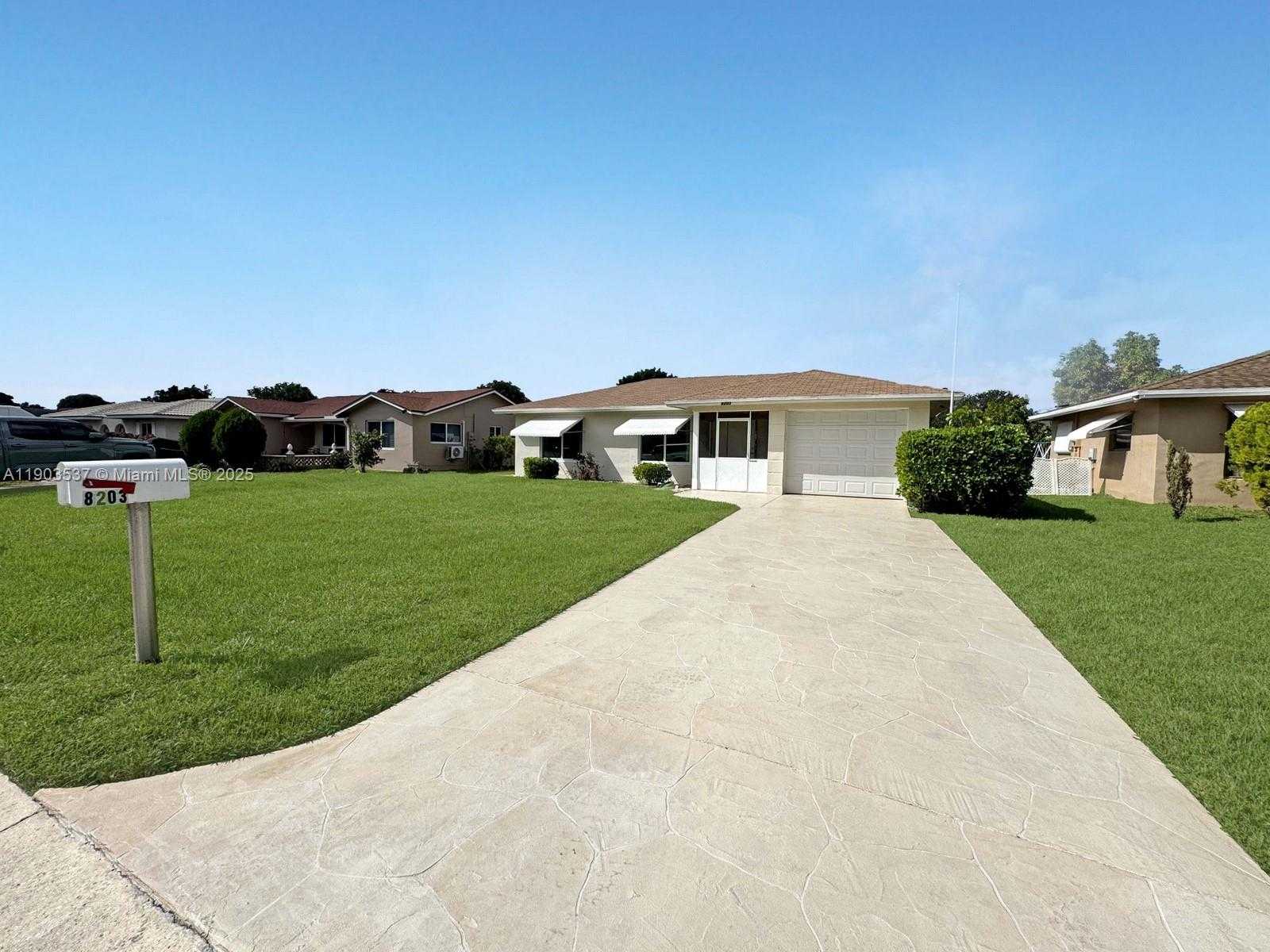 Small Image of 8203 NORTH WEST 104TH AVE, Tamarac Number 3