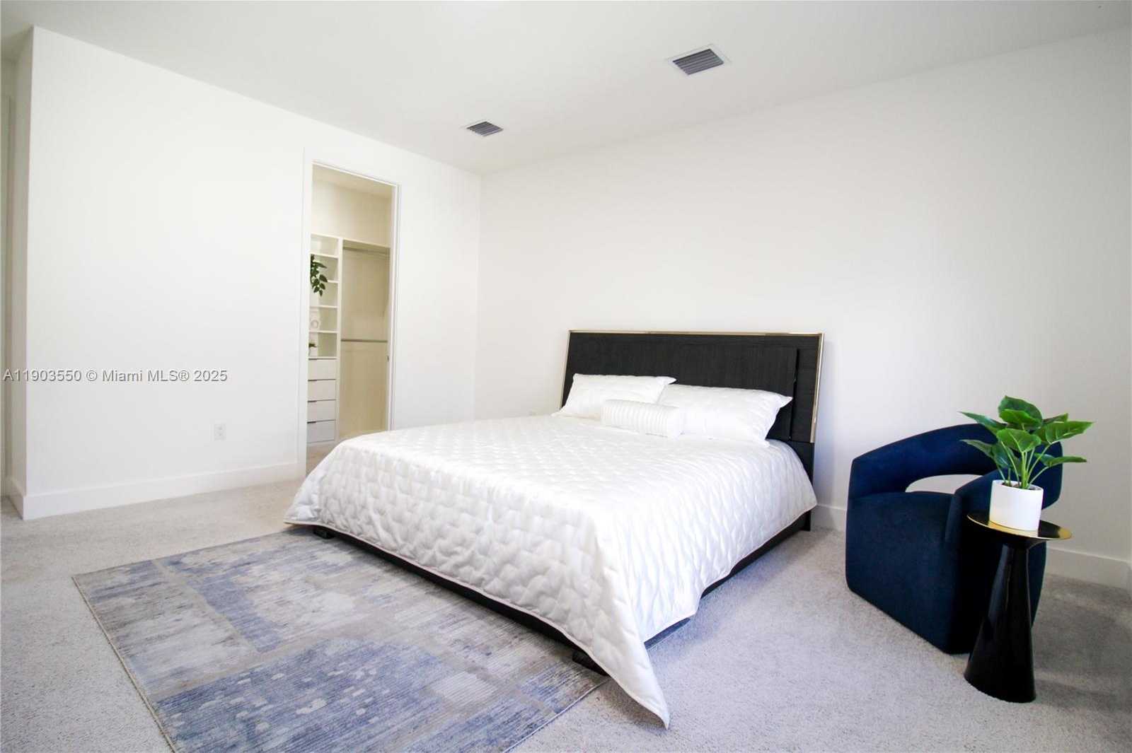 Small Image of 4335 NORTH WEST 81ST AVE, Doral Number 13