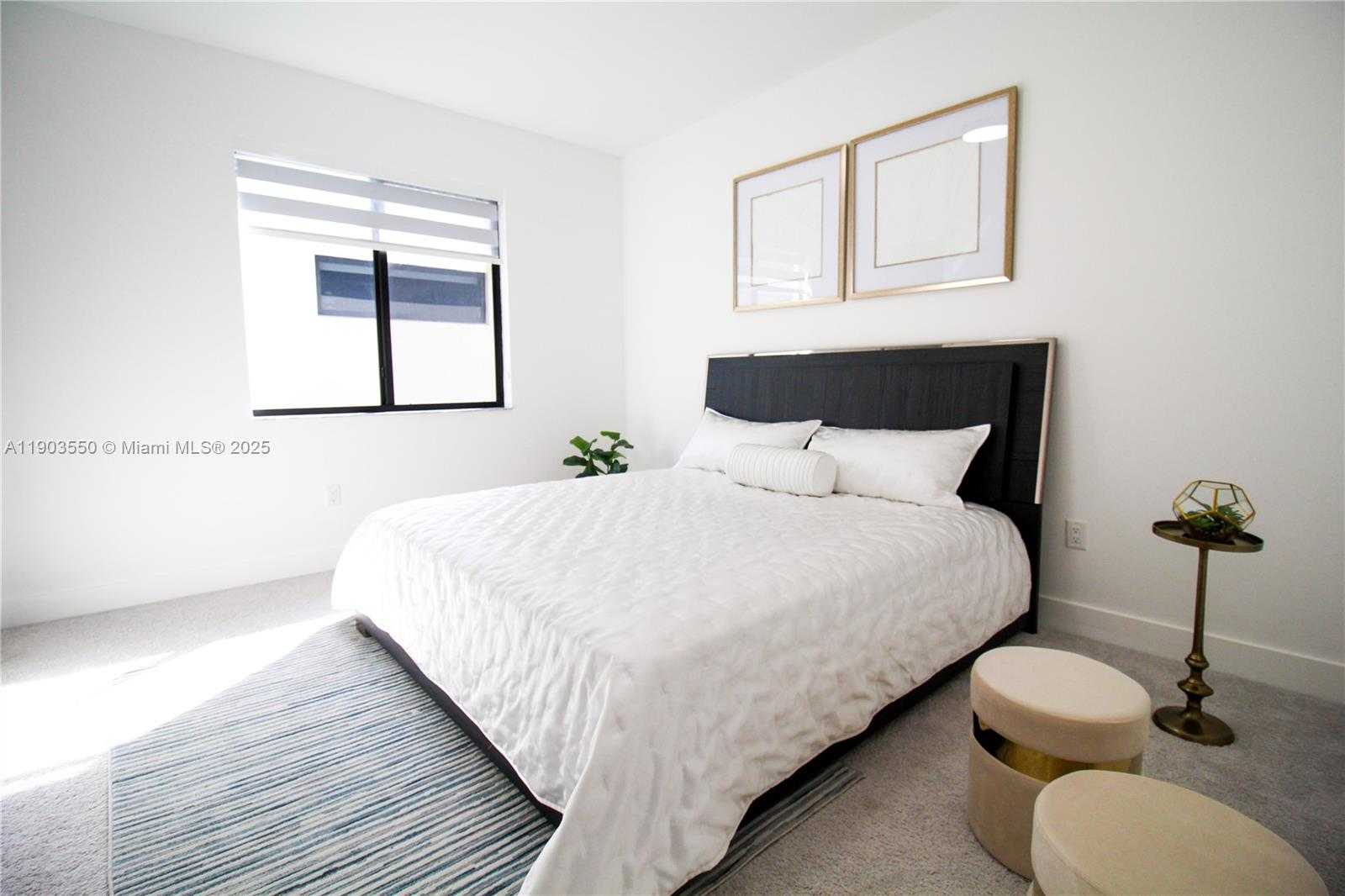 Small Image of 4335 NORTH WEST 81ST AVE, Doral Number 17