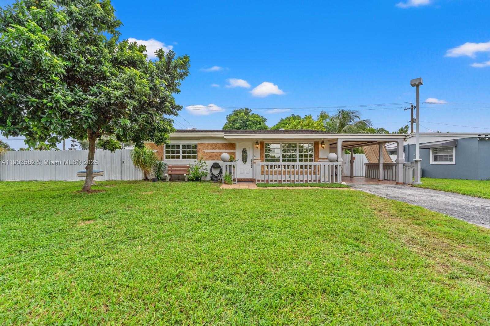 Imagen de Pequeño Objeto