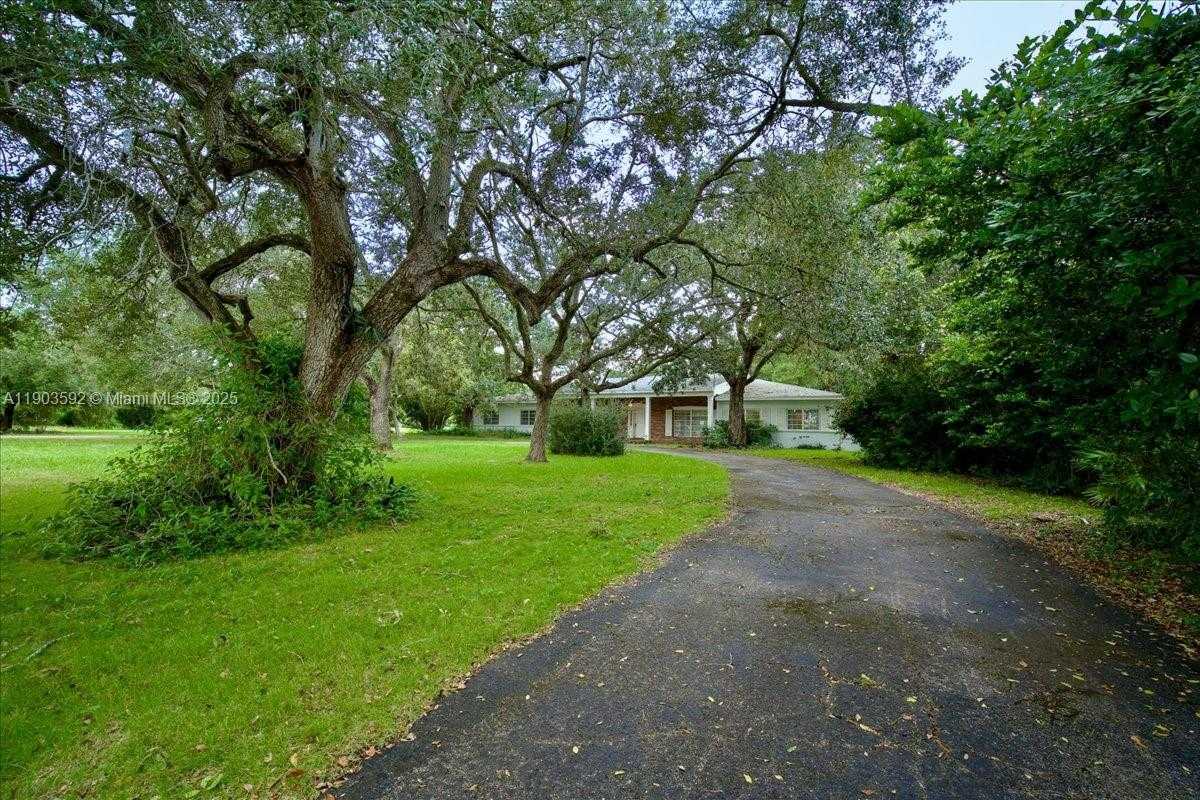 Small Image of 16955 SOUTH WEST 288TH ST, Homestead Number 14