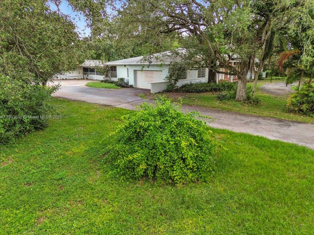 Small Image of 16955 SOUTH WEST 288TH ST, Homestead Number 15