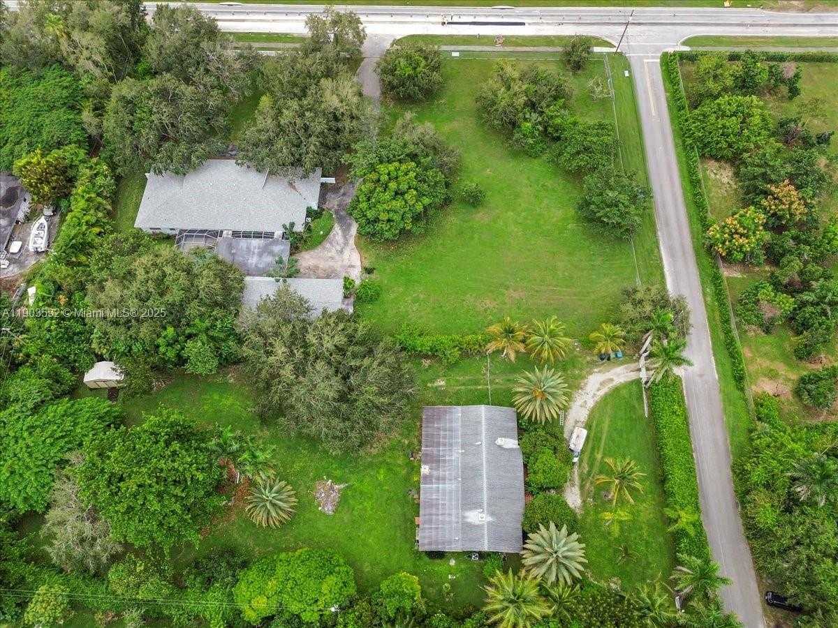 Small Image of 16955 SOUTH WEST 288TH ST, Homestead Number 20